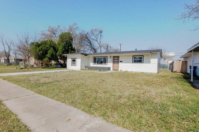 Building Photo - 11741 Abston Ln