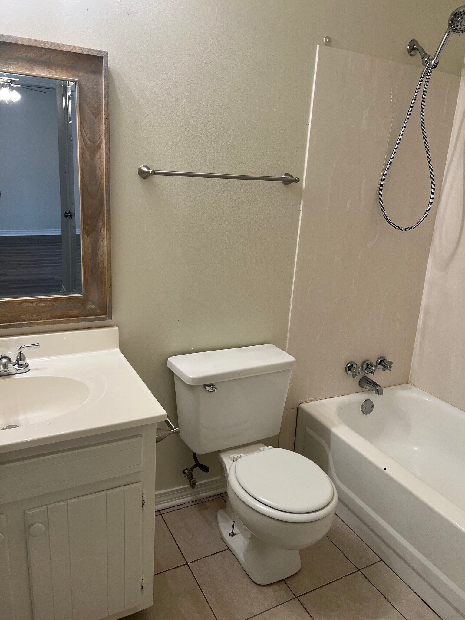 Bath 1 - 6377 Quin Dr