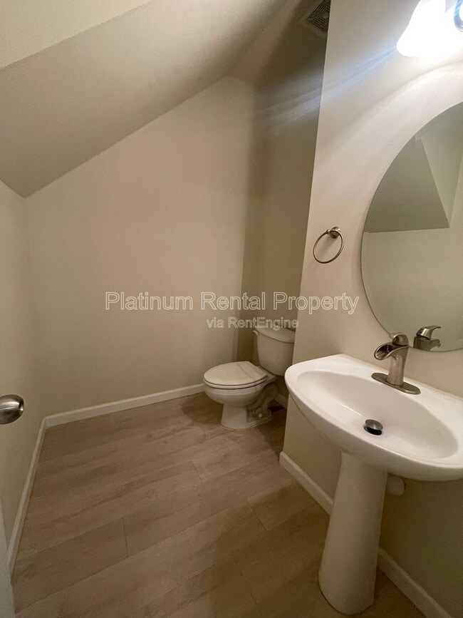 Building Photo - 1515 Dolcetto Trce