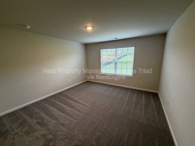 Building Photo - 1784 Mallard Dr