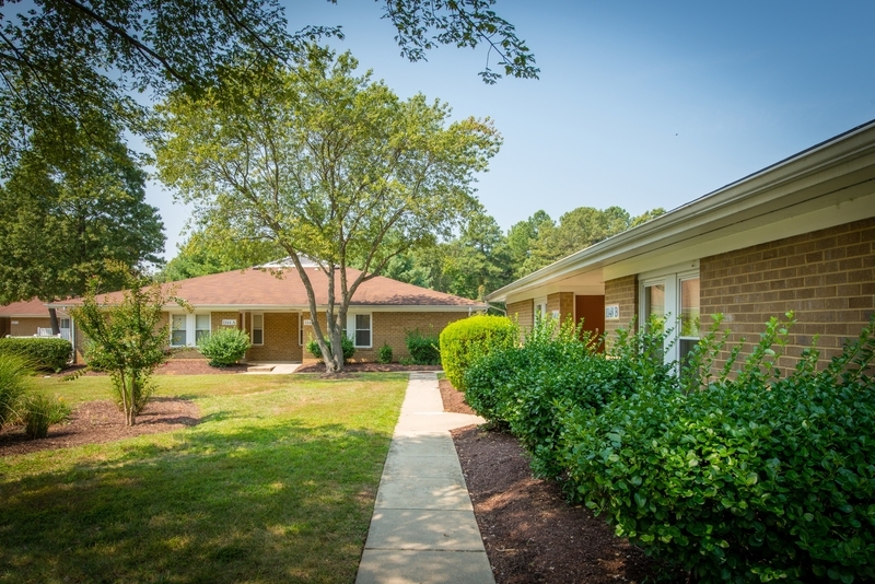 Building Photo - Crossland Apartments