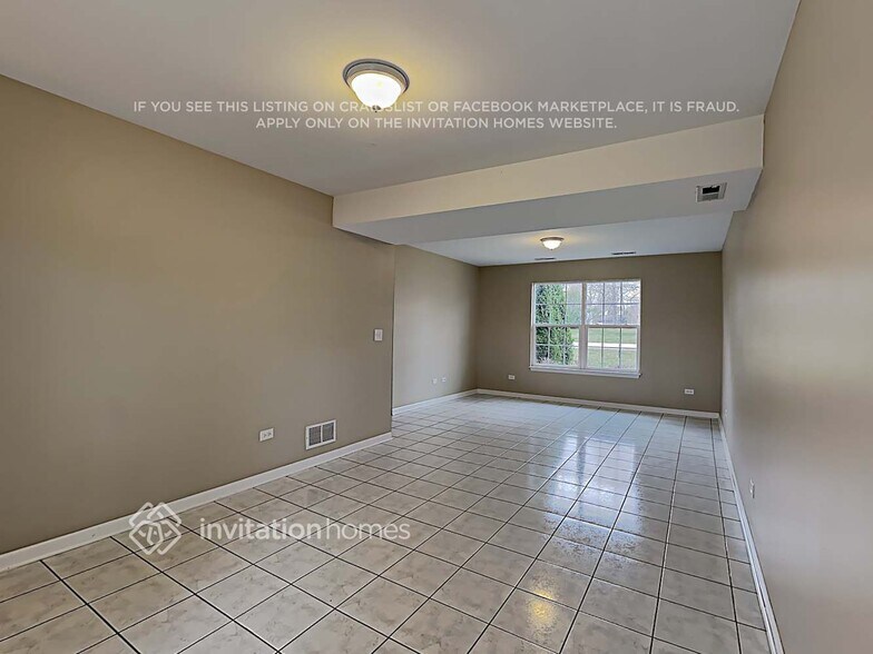 Building Photo - 29835 Bayshore Dr