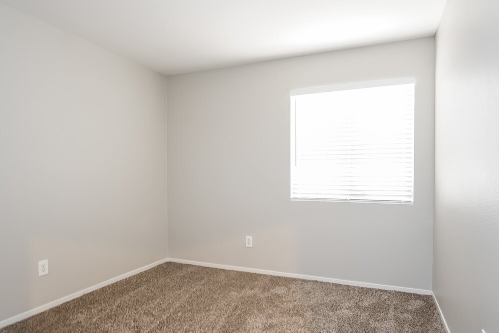 Building Photo - 881 Adobe Flat Dr