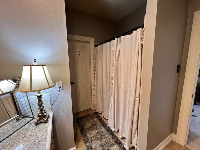 Building Photo - 37 Lafayette Pl