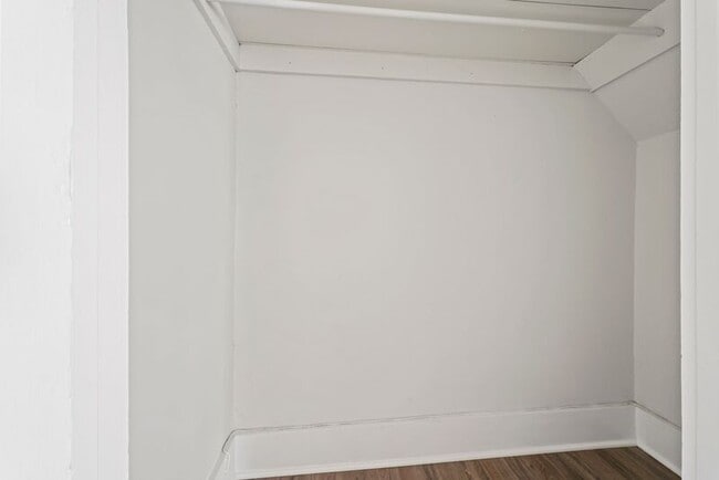 Building Photo - 101 Union Ave