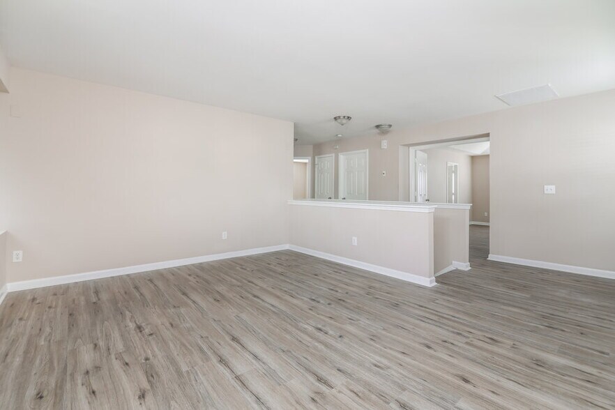 Building Photo - 5213 Meryton Park Way