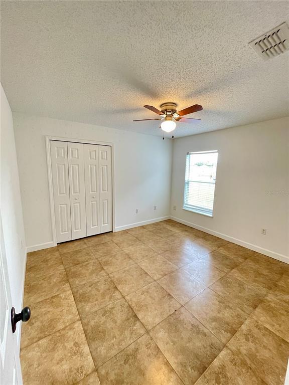 Building Photo - 426 Fairfield Dr