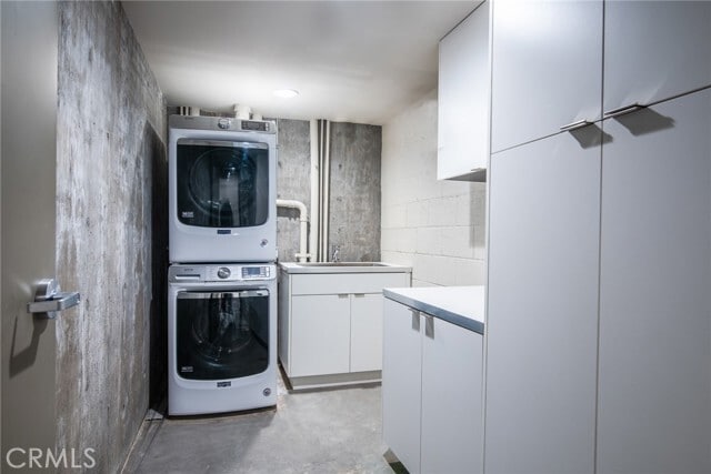 Building Photo - 812 Huntley Dr
