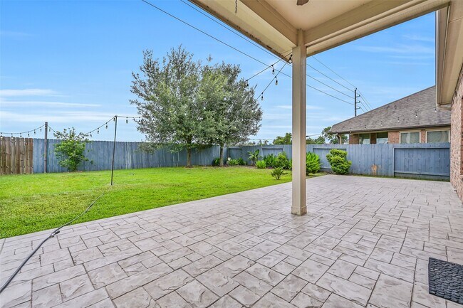 Building Photo - 4511 Apple Point Ln