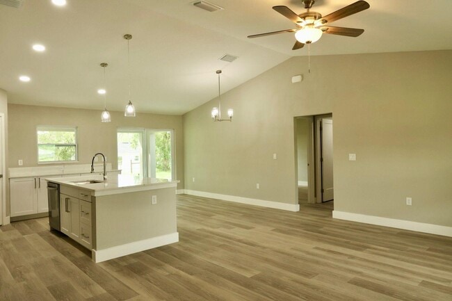 Building Photo - 15 Malauka Pass Way