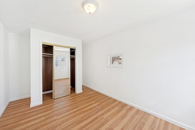 Building Photo - 191 Howard Ave