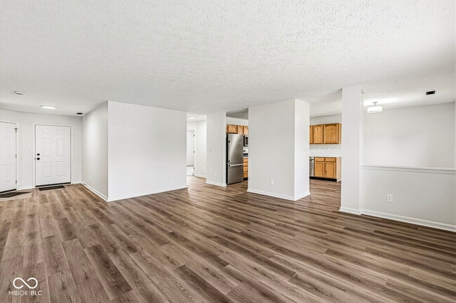 Building Photo - 2747 Foxbriar Pl