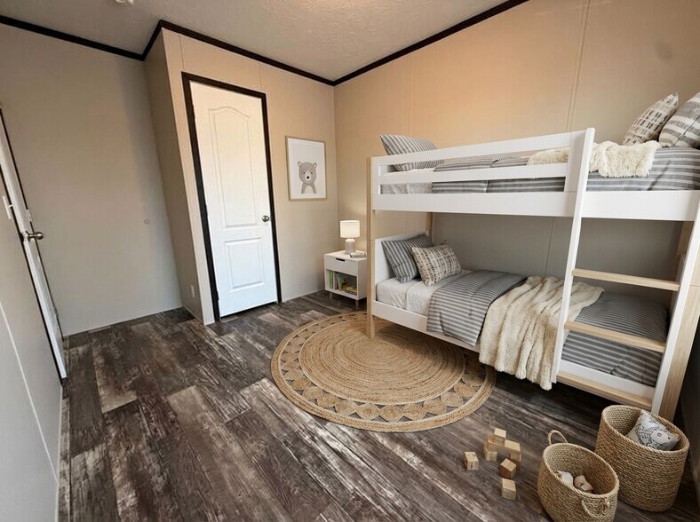 Building Photo - 71505 St Howard Ct