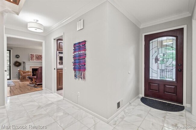 Building Photo - 1109 Ivyglen Cir