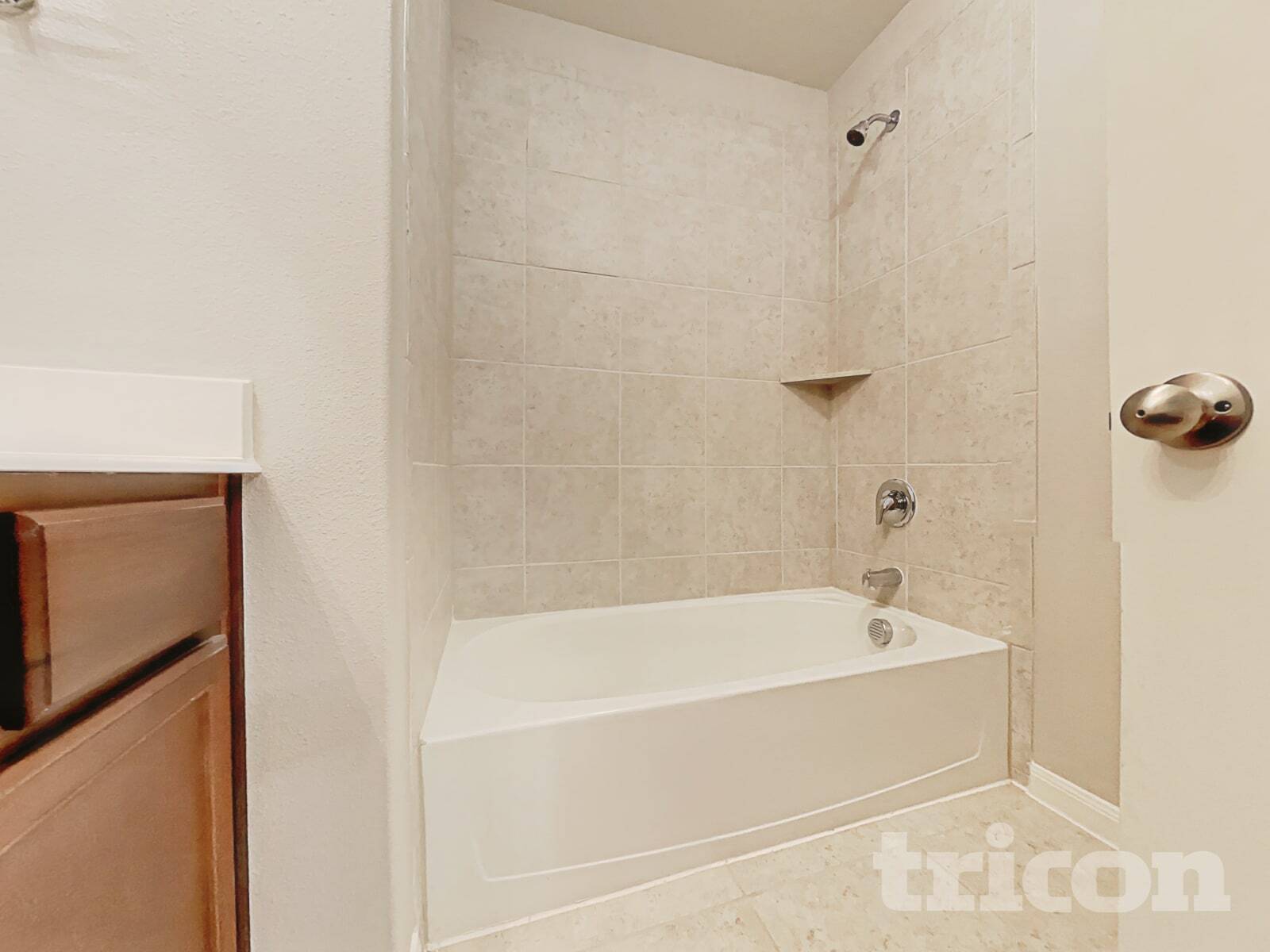 Building Photo - 108 Rushmore Ln