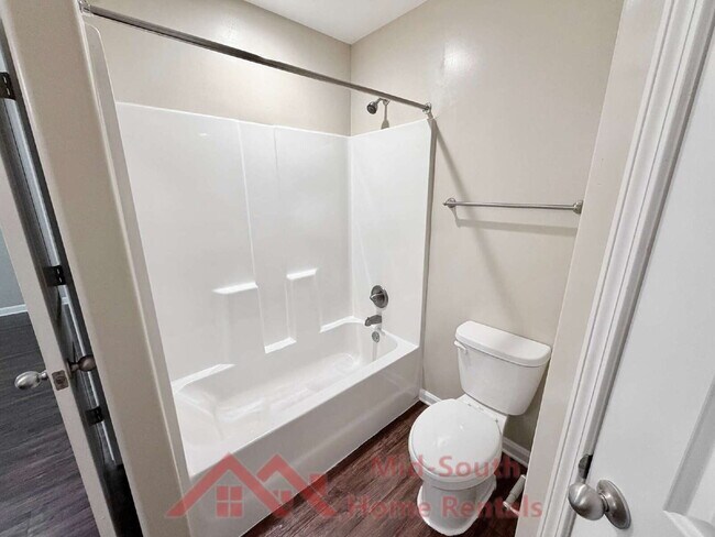 Building Photo - 5626 Tulip Tree Dr