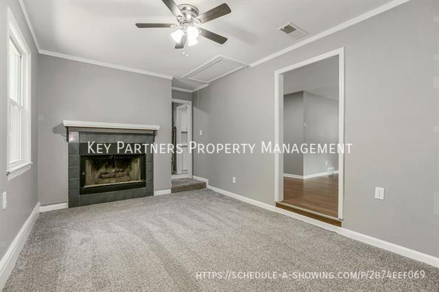 Building Photo - 7517 Rainbow Dr