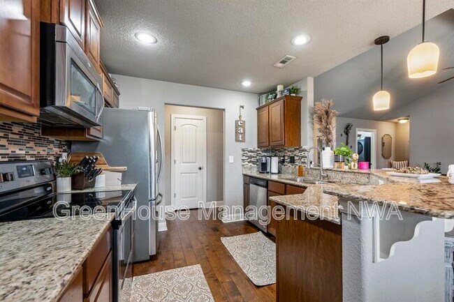 Building Photo - 307 Blair Cir