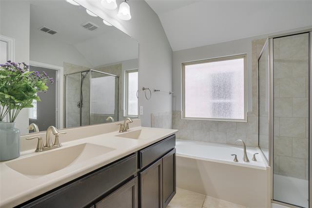 Building Photo - 16113 Crosslake Ct