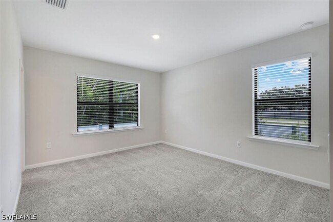 Building Photo - 27907 Radiant Ct