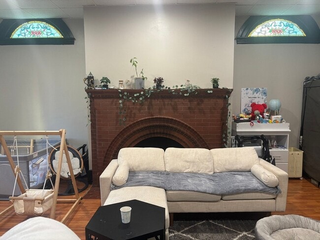 Building Photo - 85 Prospect St