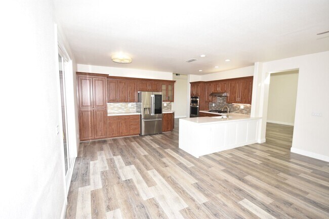 Building Photo - 428 Rockport Cir