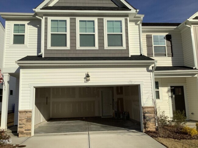 Building Photo - 35 Village Edge Dr