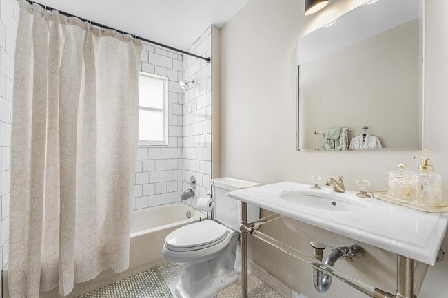 Building Photo - 681 Garden Cress Trail