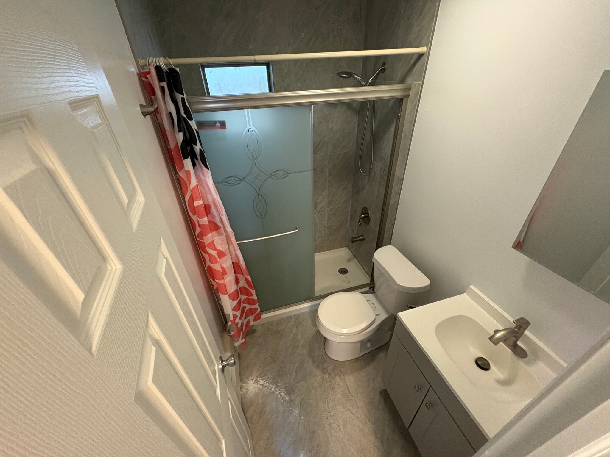 Building Photo - 411 Boyle Rd