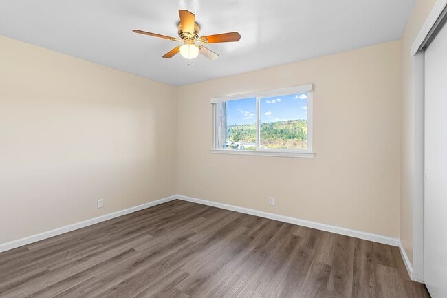 Building Photo - 1356 Monte Vista Ave