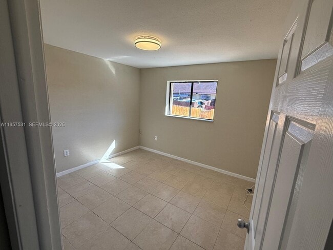 Building Photo - 14102 SW 281st Terrace