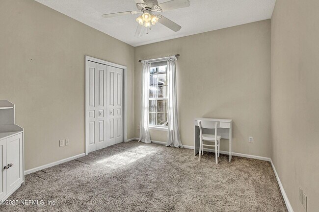 Building Photo - 7963 Mt Ranier Dr