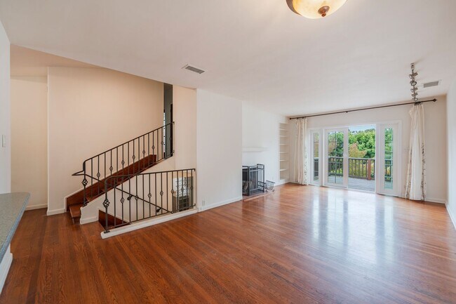 Building Photo - One-of-a-Kind Riviera Home Backing to El R...