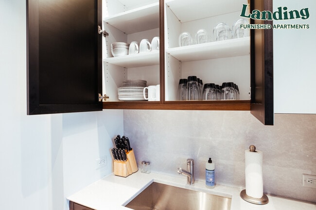 Building Photo - 100 Winghaven Pointe Dr