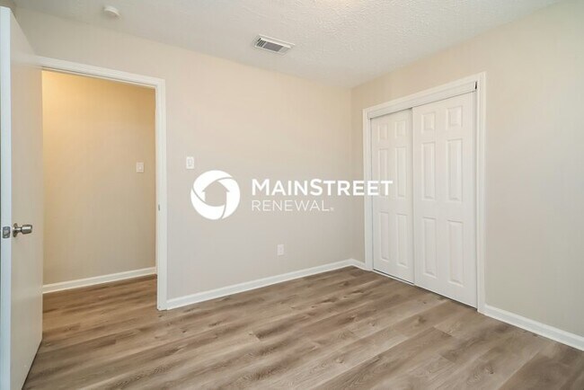 Building Photo - 3 Bedroom Pet-Friendly Home in Missouri City, TX with Main Street Renewal