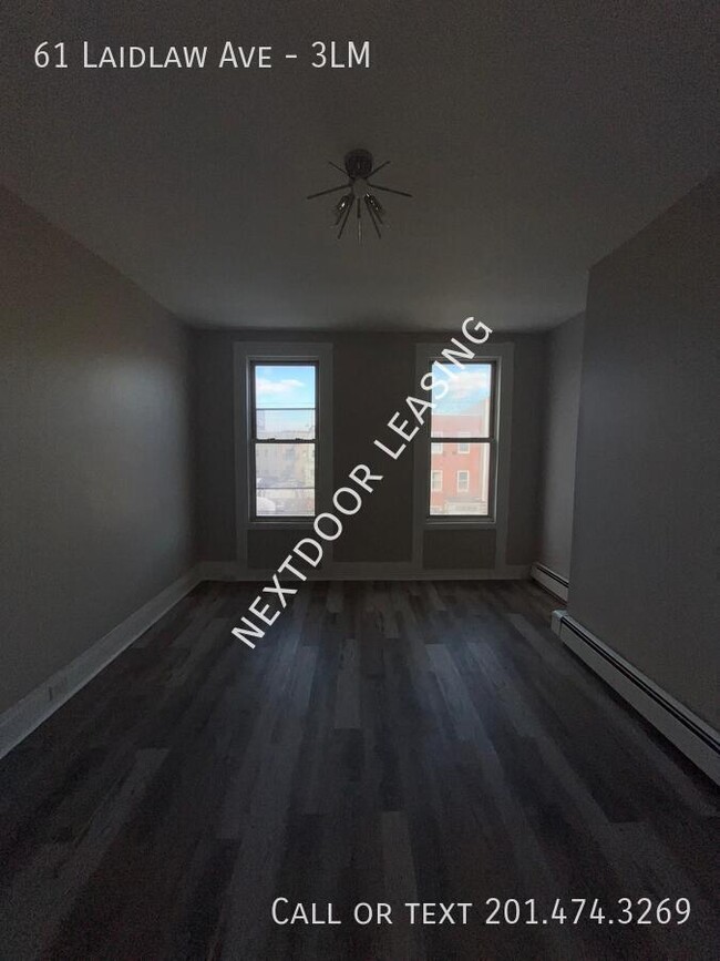 Building Photo - 61 Laidlaw Ave