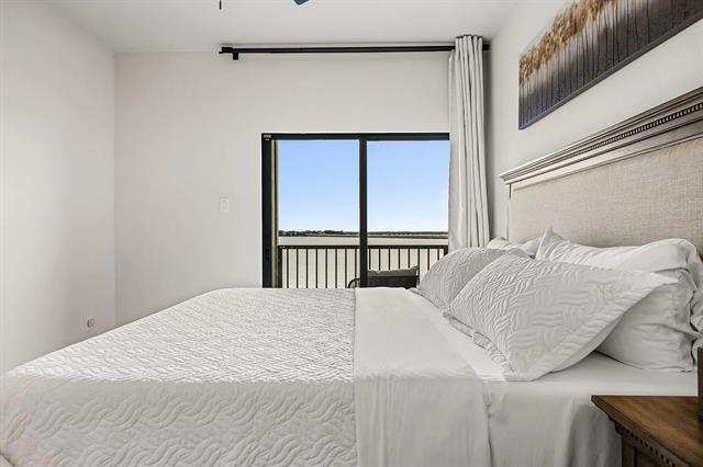 Building Photo - 804 War Admiral Dr