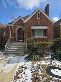 Building Photo - 9225 S Marshfield Ave