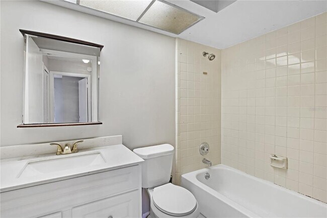 Building Photo - 3802 Shady Grove Cir