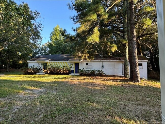 Building Photo - 293 Army Rd