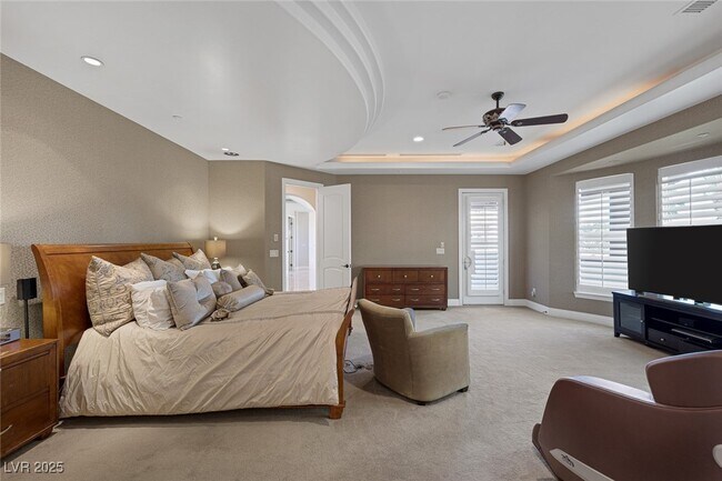 Building Photo - 1545 Villa Rica Dr