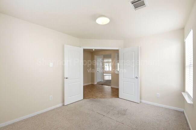 Building Photo - 526 Remington Lodge Ct