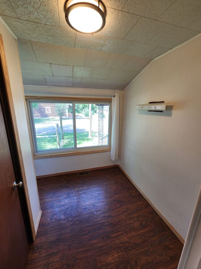 Building Photo - 2bdrm/1ba Single-level home in Ronan