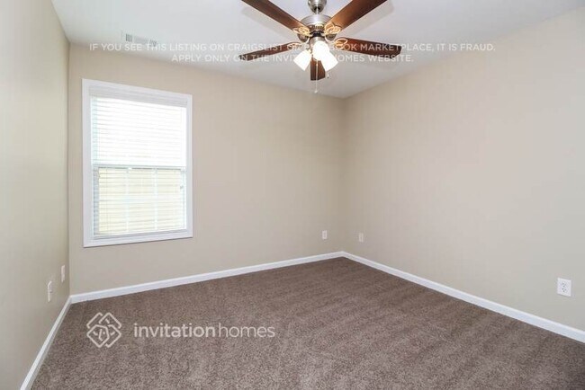 Building Photo - 5182 Catrina Way