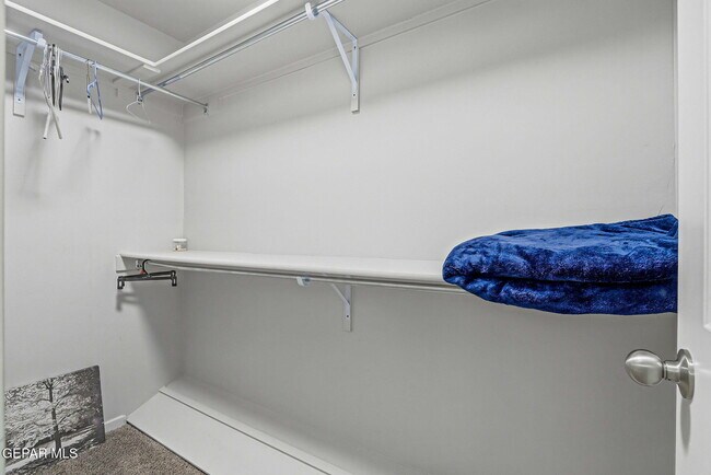 Building Photo - 664 Paseo Modesto Dr