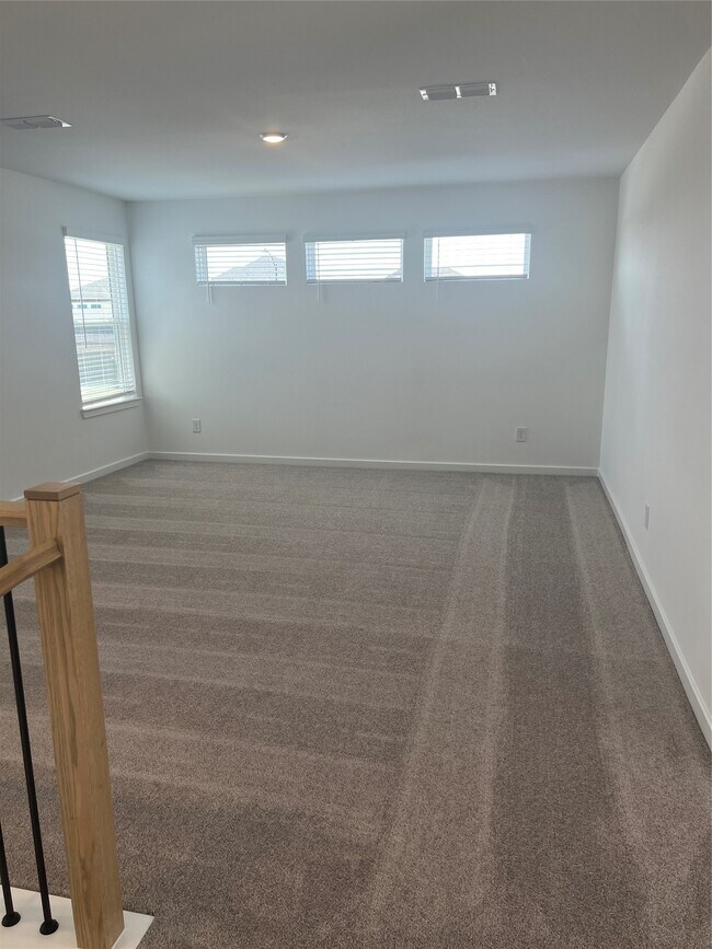 Building Photo - 22111 Strathfield Cir