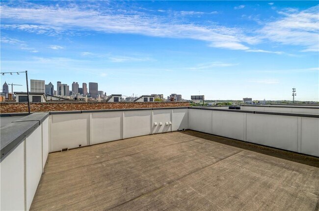 Building Photo - 267 Castleberry Station Dr SW