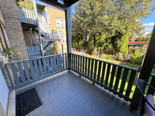 Building Photo - 3853 N Long Ave