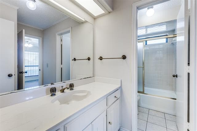 Building Photo - 7087 Regalview Cir