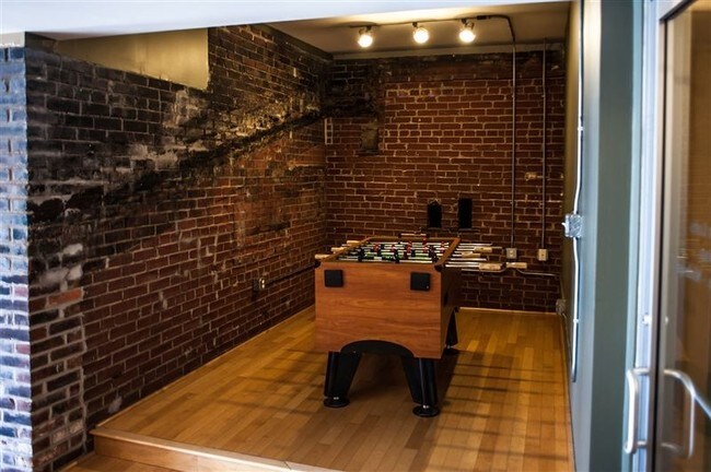 Building Photo - 1 br, 1.5 bath Apartment - Bogen Lofts K1